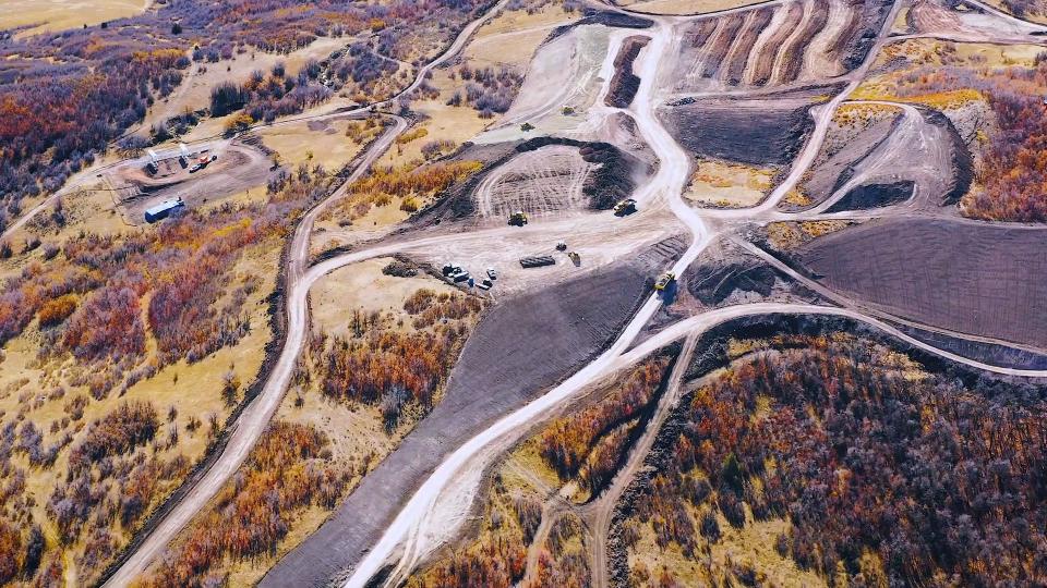 Installation of chairlifts at new Wasatch Peaks Ranch in Utah